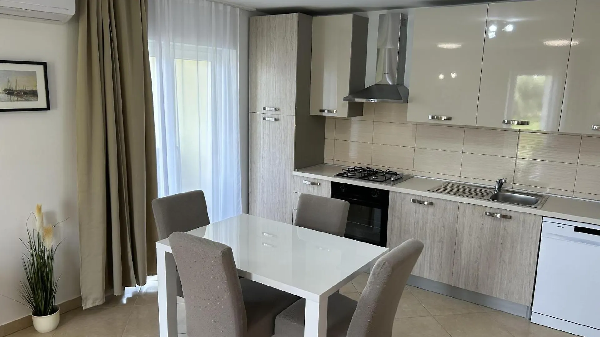 Sweet Lapat By El-Pi Tours Apartamento Porat