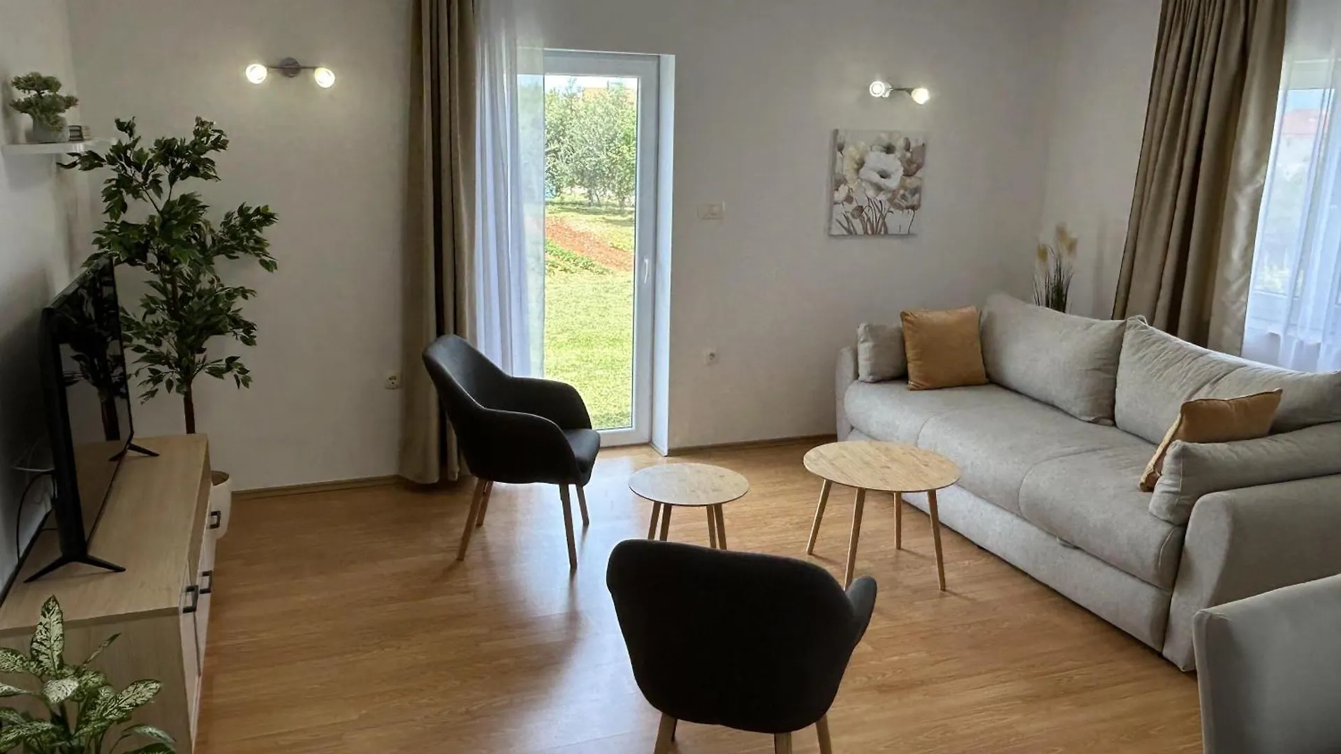 Sweet Lapat By El-Pi Tours Apartamento Porat  Croácia
